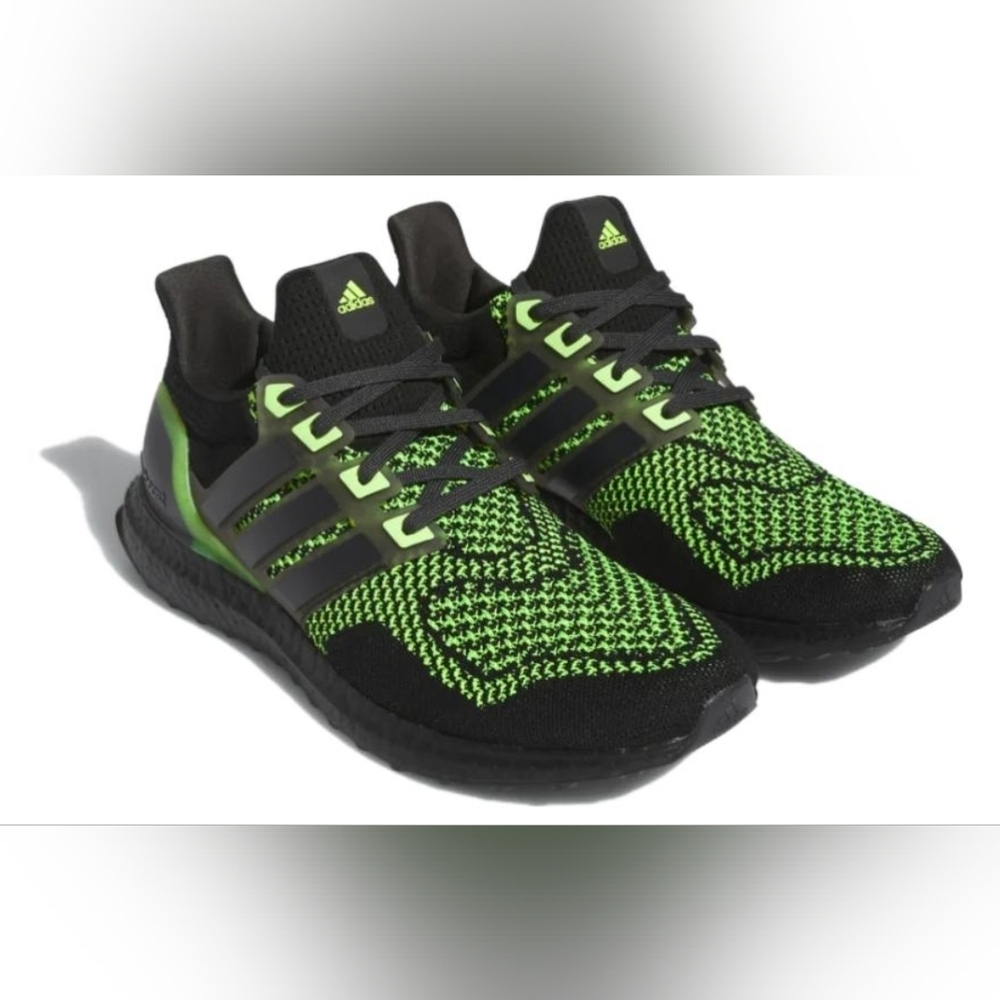 Adidas Men's Black and Green Running Shoes